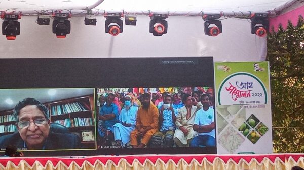 বঙ্গবন্ধু লাইভ ম্যাংগো লাইভ মিউজিয়াম, আমের অর্থনীতি পুনরুদ্ধারে চাঁপাইনবাবগঞ্জে আম সম্মেলন উদ্বোধন করলেন কৃষিমন্ত্রী
