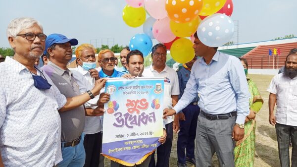 চাঁপাইনবাবগঞ্জে প্রাইম ব্যাংক জাতীয় স্কুল ক্রিকেট প্রতিযোগিতার উদ্বোধন