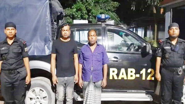 আক্কেলপুরে সাবেক যুবলীগ নেতা ও তার সহযোগী মাদকসহ গ্রেফতার