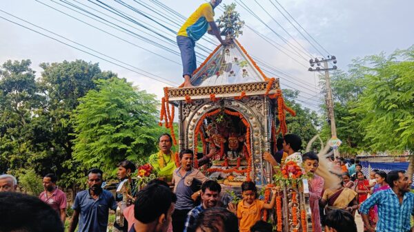 রহনপুরে সনাতন ধর্মাবলম্বীদের জগন্নাথদেবের রথযাত্রা অনুষ্ঠিত