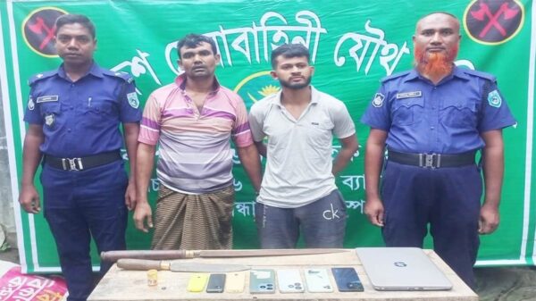 গোবিন্দগঞ্জে বিভিন্ন সরঞ্জামসহ ২ হ্যাকার গ্রেফতার