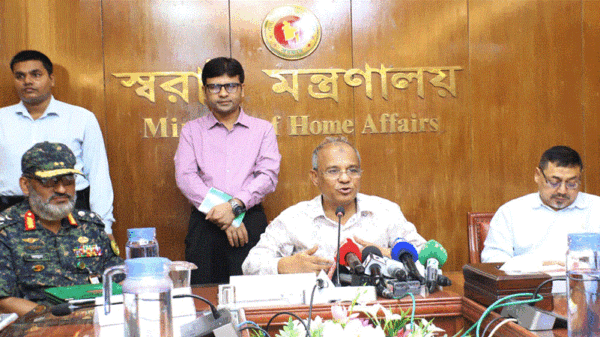 ৫ আগস্ট নিয়ে আতঙ্কের কারণ নেই-স্বরাষ্ট্র উপদেষ্টা