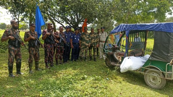 চাঁপাইনবাবগঞ্জের পদ্মায় ভেসে আসা ভারতীয় নাগরিকের মরদেহ হস্তান্তর