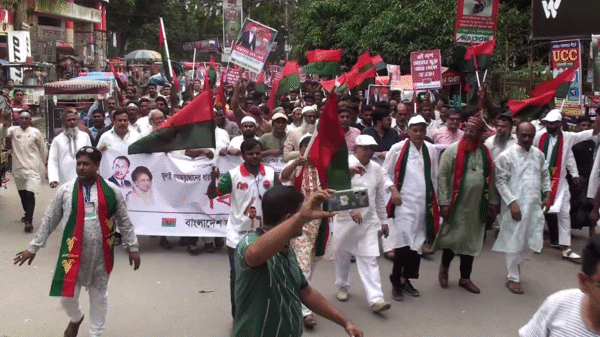 জুলাই গণঅভ্যুত্থান ॥ চাঁপাইনবাবগঞ্জে বিএনপির পৃথক পৃথক বিজয় র‌্যালি