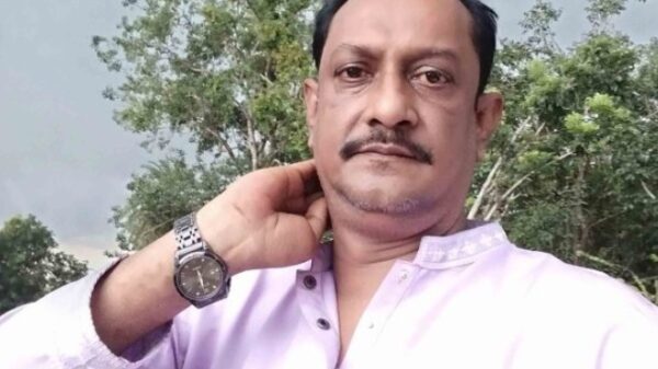 শিক্ষকের বিরুদ্ধে অনিয়মের সংবাদ প্রকাশ করায় সাংবাদিকদের হুমকি