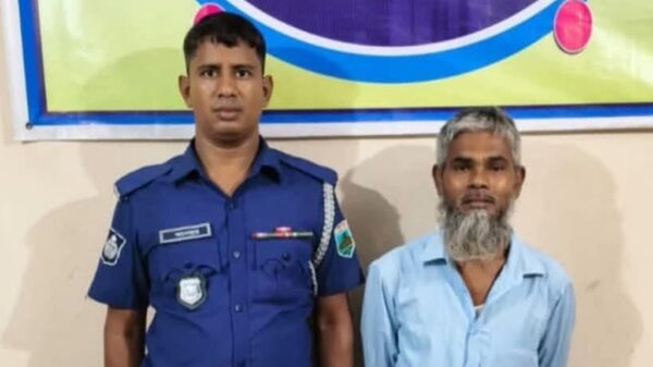 শিবগঞ্জে ৫ কেজি গাঁজাসহ মাদক কারবারি আটক