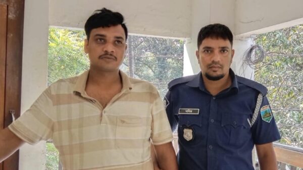 চাঁপাইনবাবগঞ্জে অস্ত্র আইনে এক যুবকের ১০ বছরের সশ্রম কারাদণ্ড