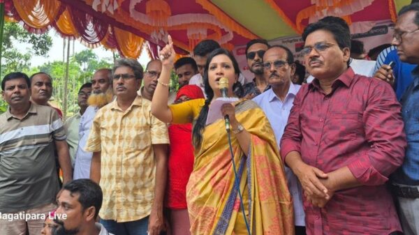 শেখ হাসিনা বড় নেমকহারাম এবং মোনাফেক- ৫ আগস্টের জনবিস্ফোরণ ছিল অন্যায়ের বিরুদ্ধে জাতির জবাব-ফারজানা শারমিন পুতুল