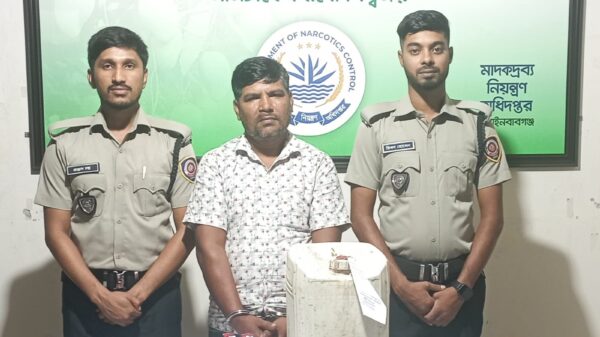 ডিএনসির অভিযানে চোলাই মদ ও ওয়াশসহ আটক এক