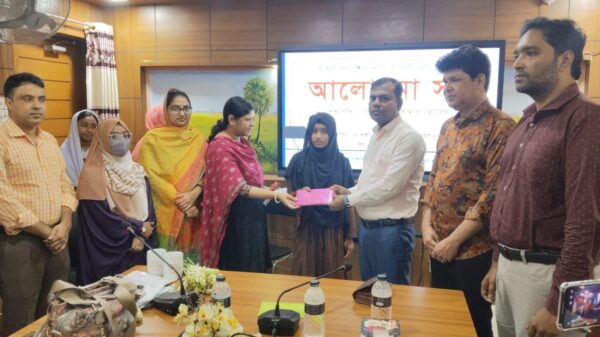 নাচোলে জাতীয় কন্যাশিশু দিবস পালিত