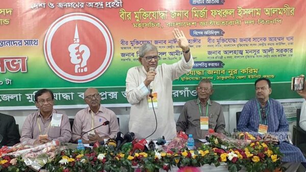 নির্বাচন পিছিয়ে গেলে দেশের সর্বনাশ হয়ে যাবে-মির্জা ফখরুল