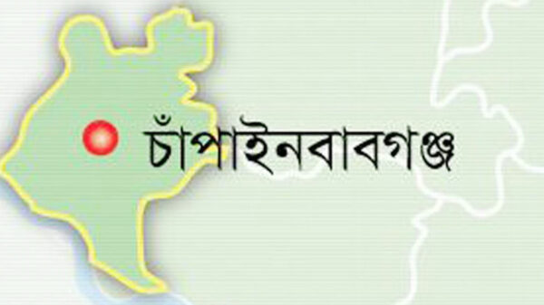 চাঁপাইনবাবগঞ্জে মামলায় হাজিরা দিয়ে বাড়ি ফেরার পথে এক ব্যক্তিকে মারধর
