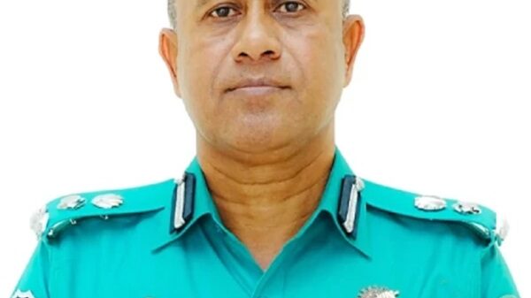 পুলিশ হেফাজতে থাকা আসামির বক্তব্য মিডিয়ায় প্রচার ॥ আরএমপি কমিশনারকে আদালতে তলব