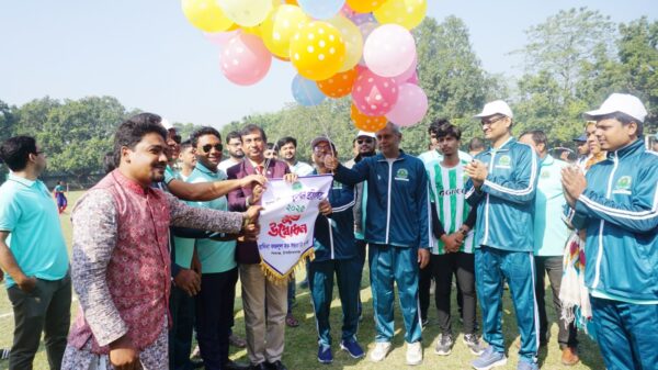 আদিনা ফজলুল হক সরকারি কলেজে আন্তঃবিভাগ ফুটবল টূর্ণামেন্ট’র উদ্বোধন