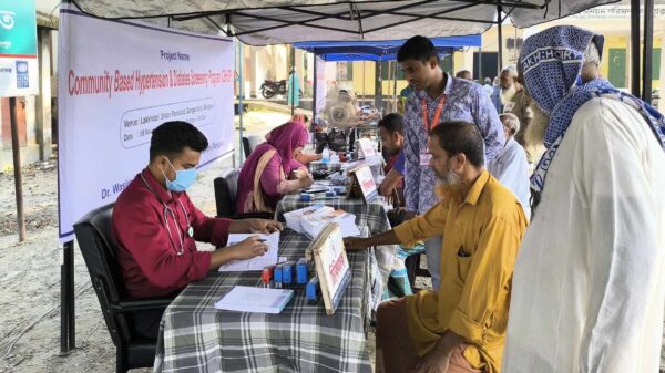 গংগাচড়ায় ডায়াবেটিস ও ব্লাডপ্রেসার চেকআপ ক্যাম্প
