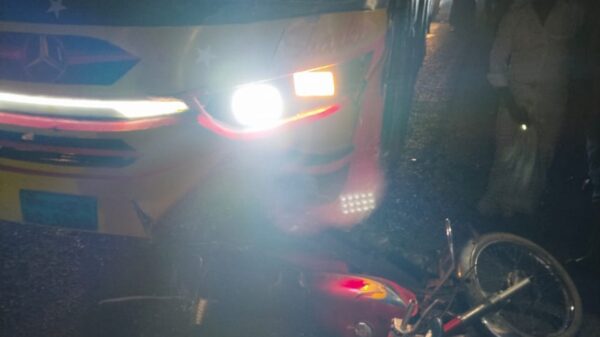 ভালুকায় সড়ক দুর্ঘটনায় স্বামী-স্ত্রীর মর্মান্তিক মৃত্যু