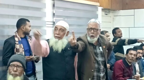 শিবগঞ্জে বিজয় দিবসের প্রস্তুতিমূলক সভায় হট্টগোল-পরে সমাধানে প্রশাসন