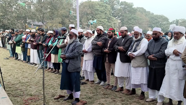 চাঁপাইনবাবগঞ্জে শহীদ শরীফ ওসমান হাদির গায়েবানা জানাজা