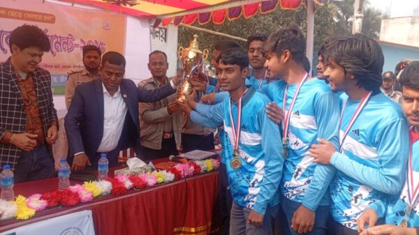 চাঁপাইনবাবগঞ্জের ডিএসসি’র আয়োজনে মাদকবিরোধী ক্রিকেট টুর্নামেন্ট