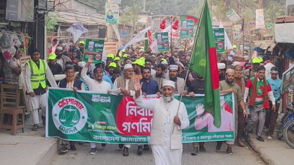 গোমস্তাপুরে জামায়াতের বিশাল নির্বাচনী গণমিছিল ও সমাবেশ