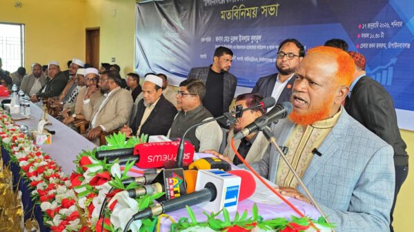 ১২ ফেব্রুয়ারির পর চাঁপাইনবাবগঞ্জে চাঁদাবাজির ঠাঁই হবে না-মতবিনিময় সভায় বুলবুল