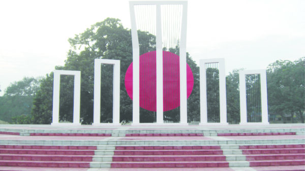 অমর একুশে পালনে চাঁপাইনবাবগঞ্জ জেলা প্রশাসনের বর্ণাঢ্য আয়োজন