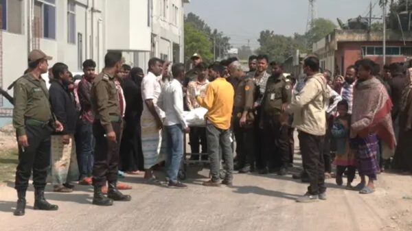 বগুড়ায় বোনকে উত্ত্যক্তের প্রতিবাদ করায় ছুরিকাঘাতে ভাইকে হত্যা