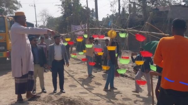 চাঁপাইনবাবগঞ্জ-১ আসনে ‘দাঁড়িপাল্লা’র উঁচু টাওয়ার সরানোর অভিযান