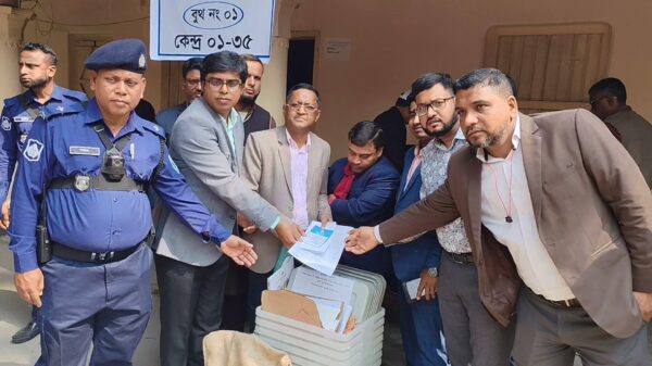 গাইবান্ধা-৪ আসনের পাঁচ কেন্দ্রের ফলাফল স্থগিত এবং পূণঃভোট গণনার দাবি