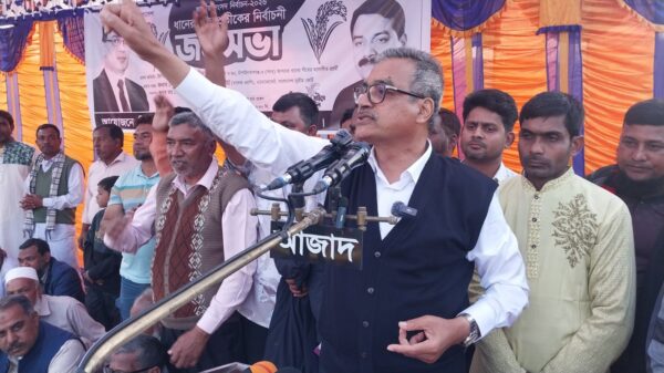 চাঁপাইনবাবগঞ্জে ধানের শীষের প্রার্থীকে বিজয়ী করতে বিশাল জনসভা