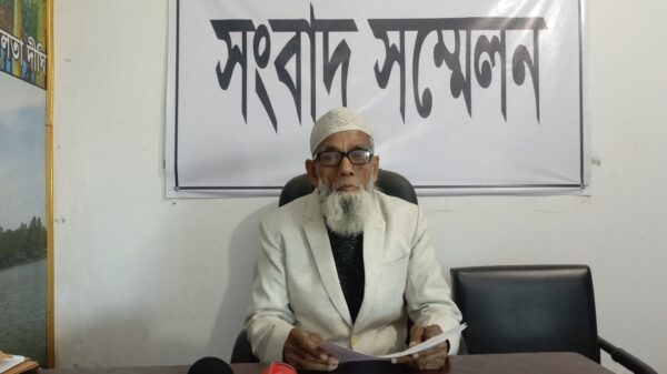 নওগাঁয় বিচার না পেয়ে এক বীর মুক্তিযোদ্ধা সর্বশান্ত ॥ সংবাদ সম্মেলনে দায়ীদের বিচার দাবী