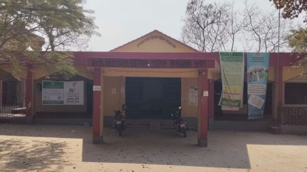 চাঁপাইনবাবগঞ্জে বোমা তৈরির আস্তানায় ভয়াবহ বিস্ফোরণ ॥ নিহত ২-গ্রেপ্তার ৫