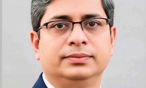 ইউপি চেয়ারম্যান থেকে প্রতিমন্ত্রী বগুড়ার মীর শাহে আলম