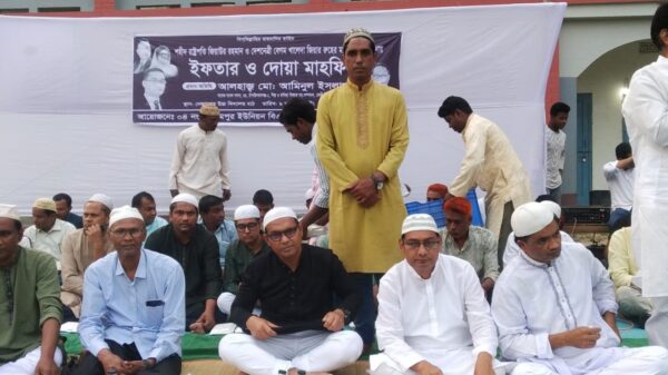 নাচোলে বিএনপির ইফতার ও দোয়া মাহফিল