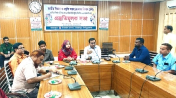 গোমস্তাপুরে বিজ্ঞানচর্চায় উৎসাহ দিতে বিজ্ঞান মেলার প্রস্তুতি সভা