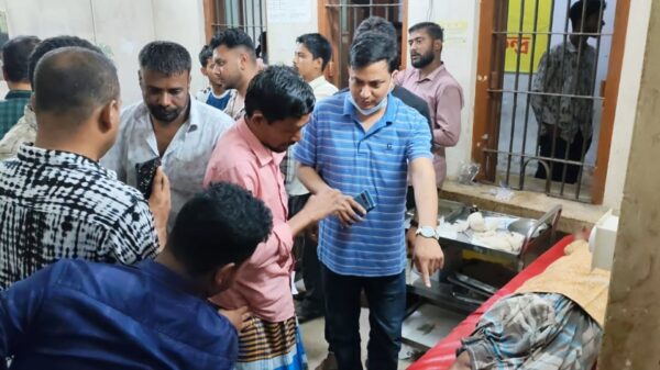 পাগলা কুকুরের কামড়ে অর্ধশত আহত